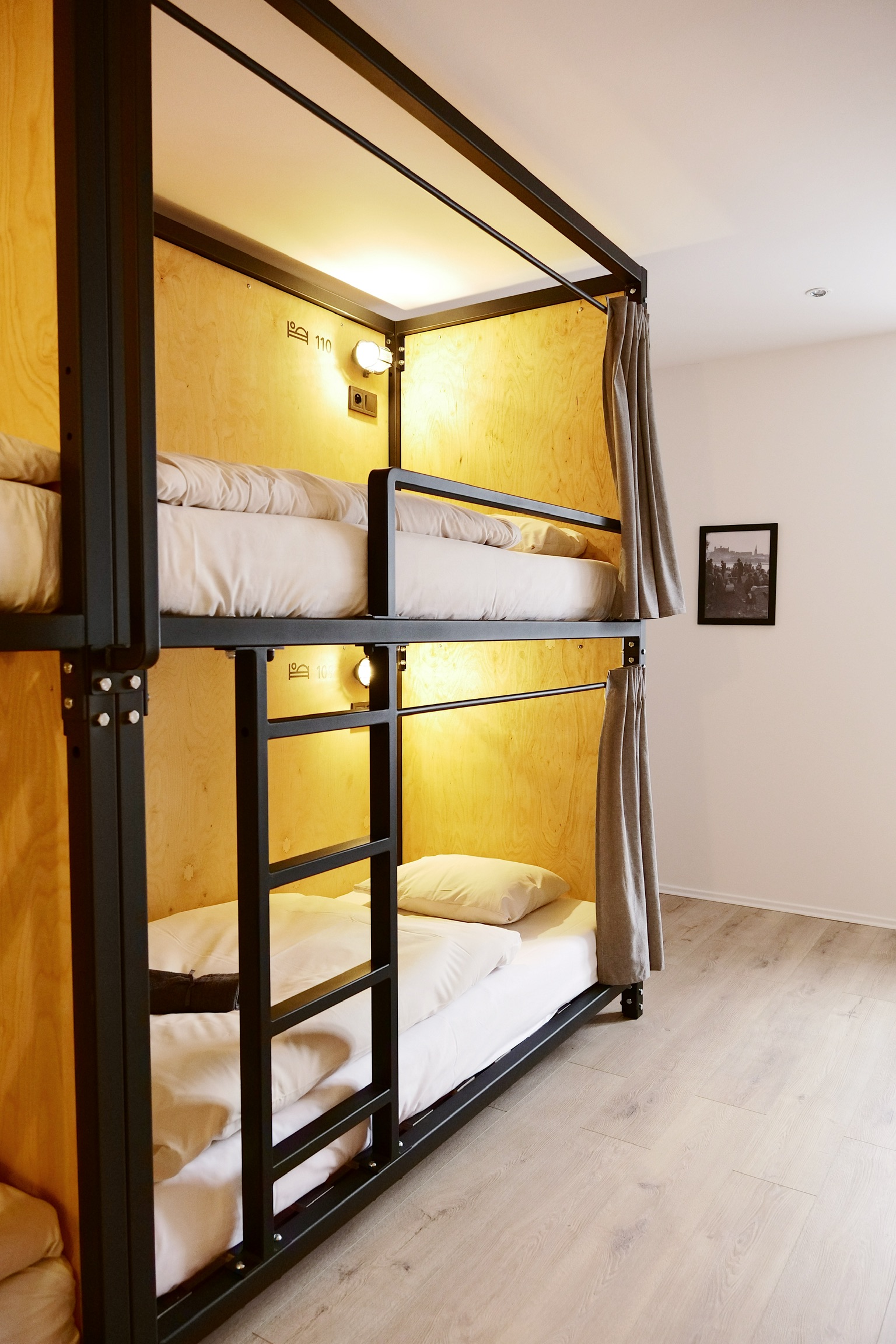 8-Bed Female Dorm — photo 1