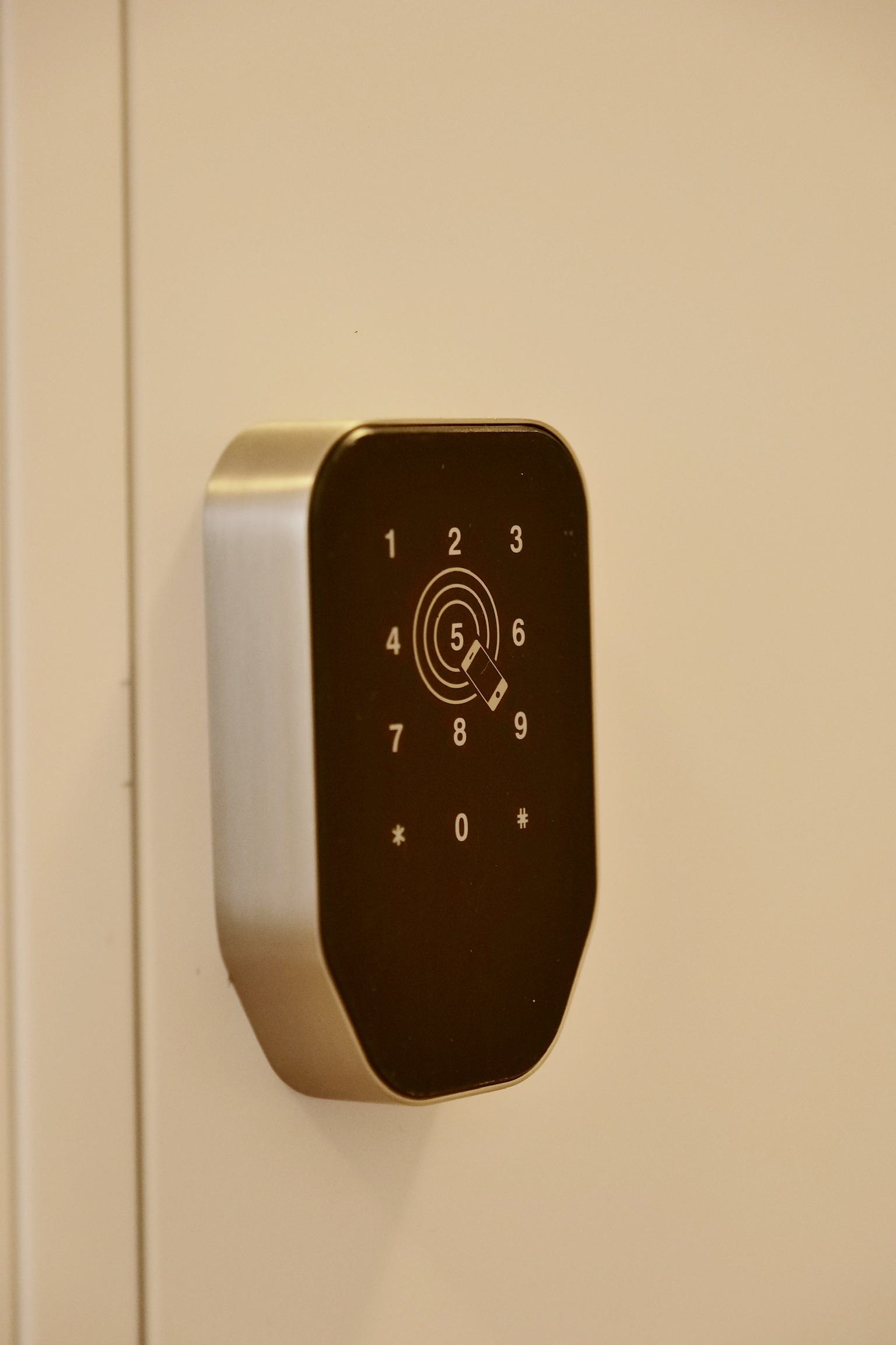 Smart lock PIN keypad for self check-in at Schöndorf Hostel
